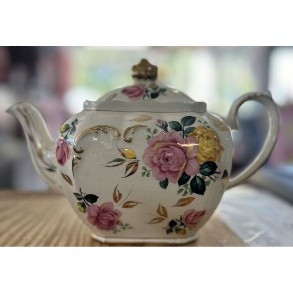 1930's VTG Sadler Cube Teapot Pink & Yellow Roses Hand Painted Gold Motif #2897‎